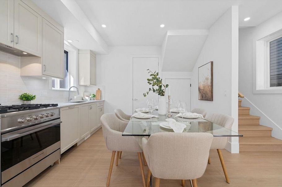 1 2447 E 41st Avenue Vancouver, BC - 18