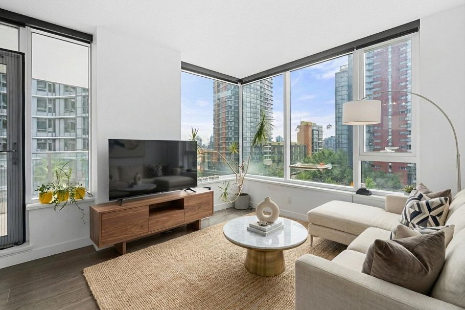 608 68 Smithe Street Vancouver, BC - 4