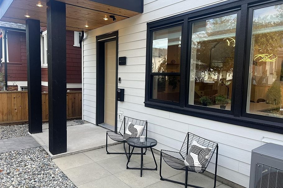 1 2838 Turner Street Vancouver, BC - 10