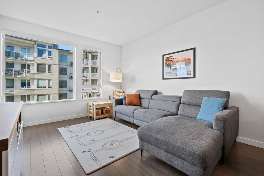 328 255 W 1st Street North Vancouver, BC - 7