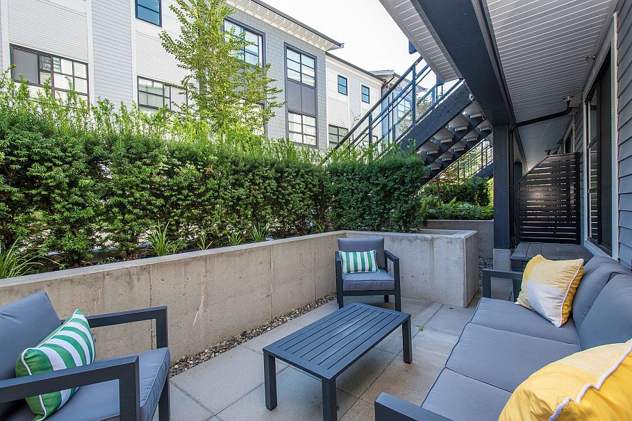 118 2045 Heritage Park Lane North Vancouver, BC - 25