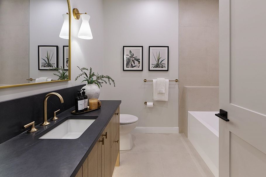 2540 Grant Street Vancouver, BC - 8