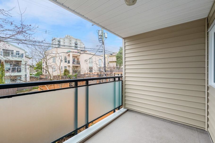 205 1823 E Georgia Street Vancouver, BC - 18