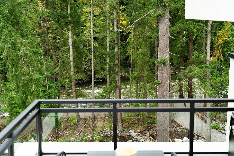 128 2050 Glenaire Drive North Vancouver, BC - 9