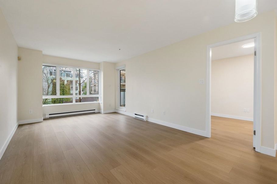 205 1823 E Georgia Street Vancouver, BC - 10