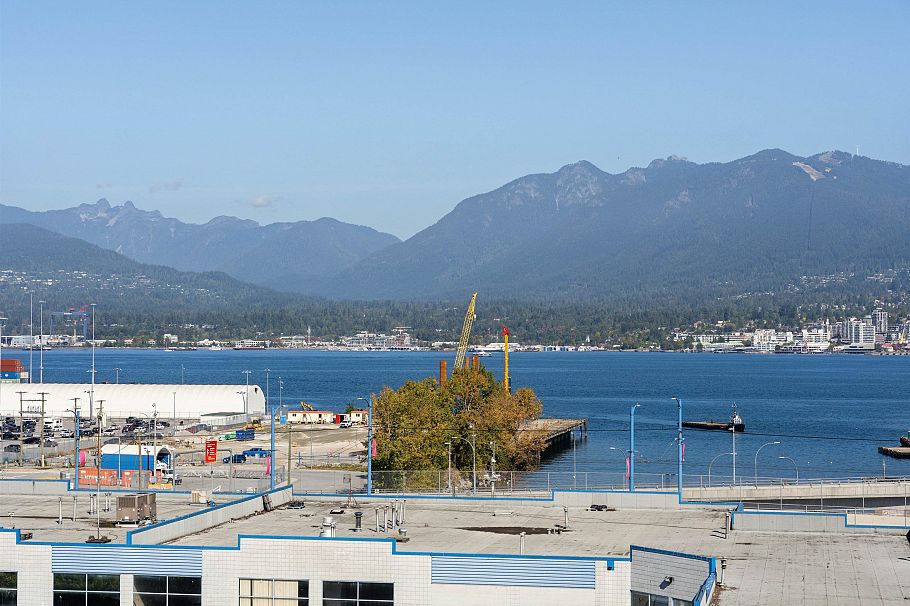 653 955 E Hastings Street Vancouver, BC - 8