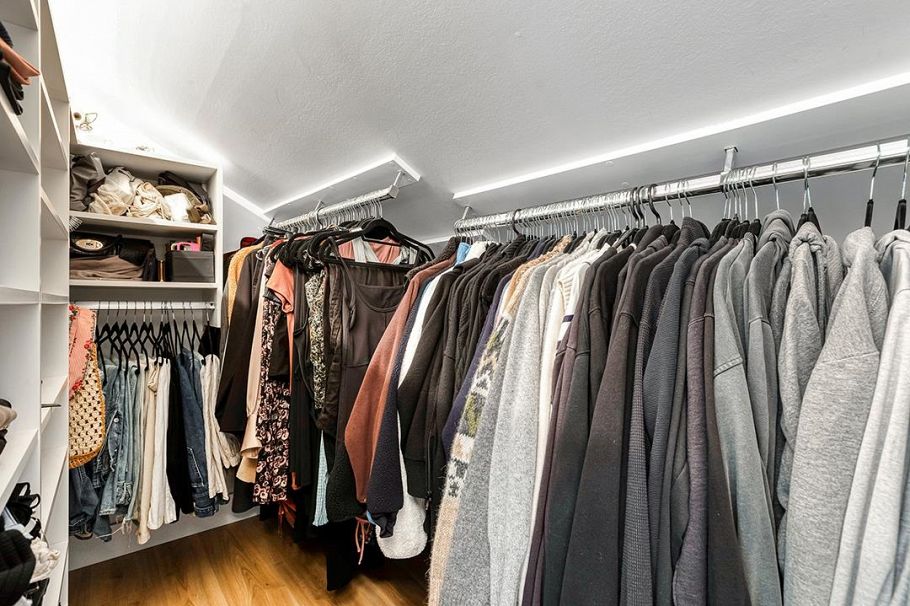 3340 W 15th Avenue Vancouver, BC - 24