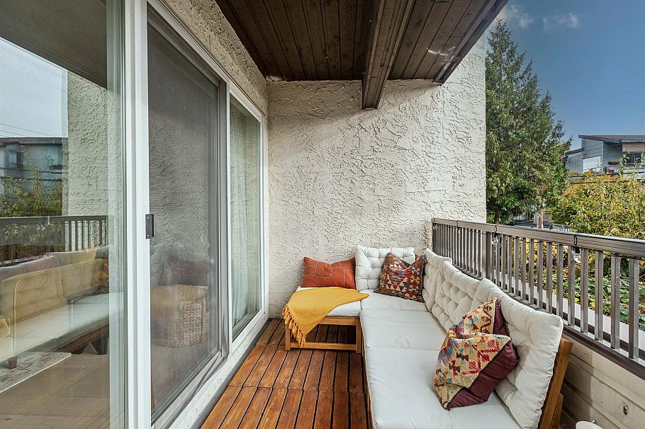 212 1420 E 8th Avenue Vancouver, BC - 20