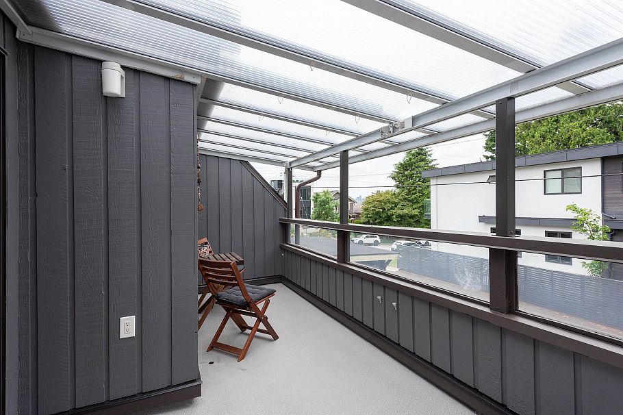 1915 Chesterfield Avenue North Vancouver, BC - 20