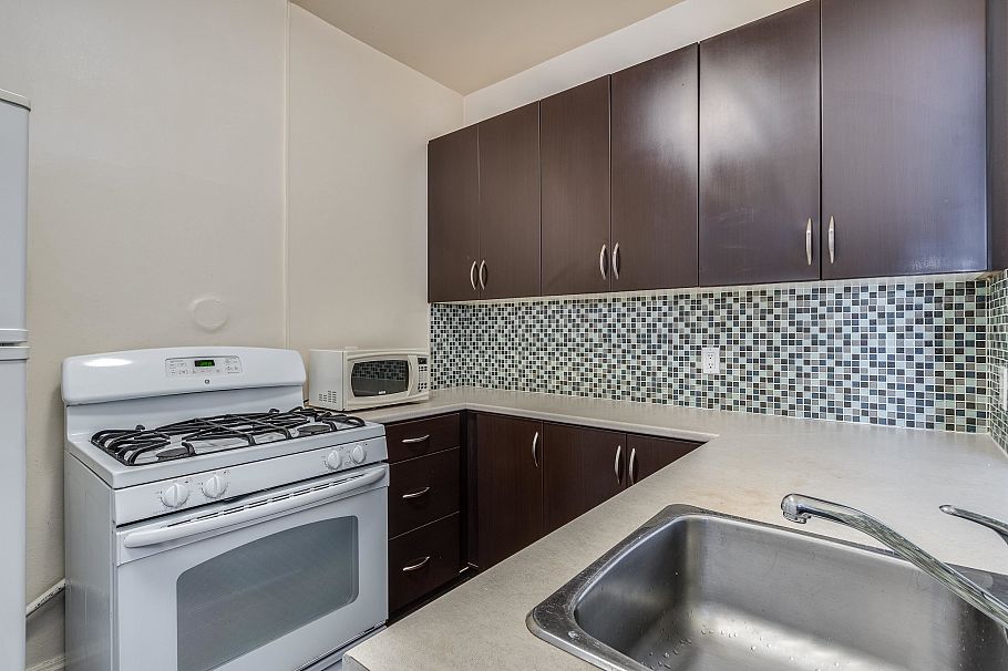 1 935 JERVIS STREET, Vancouver BC V6E 2B5 Vancouver, BC - 14