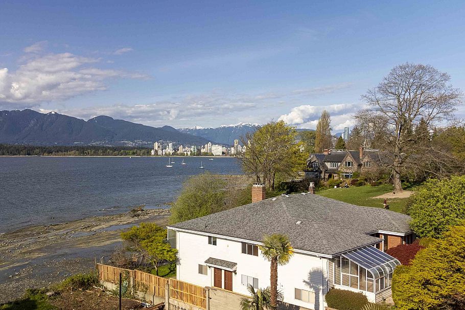 2789 Point Grey Road Vancouver, BC - 29