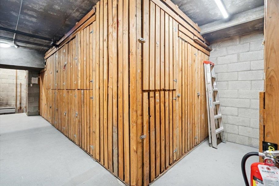 111 3787 W 4th Avenue Vancouver, BC - 21