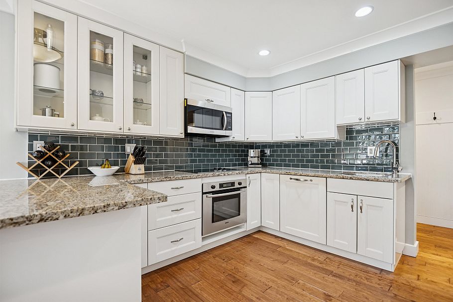 202 1157 Nelson Street Vancouver, BC - 12