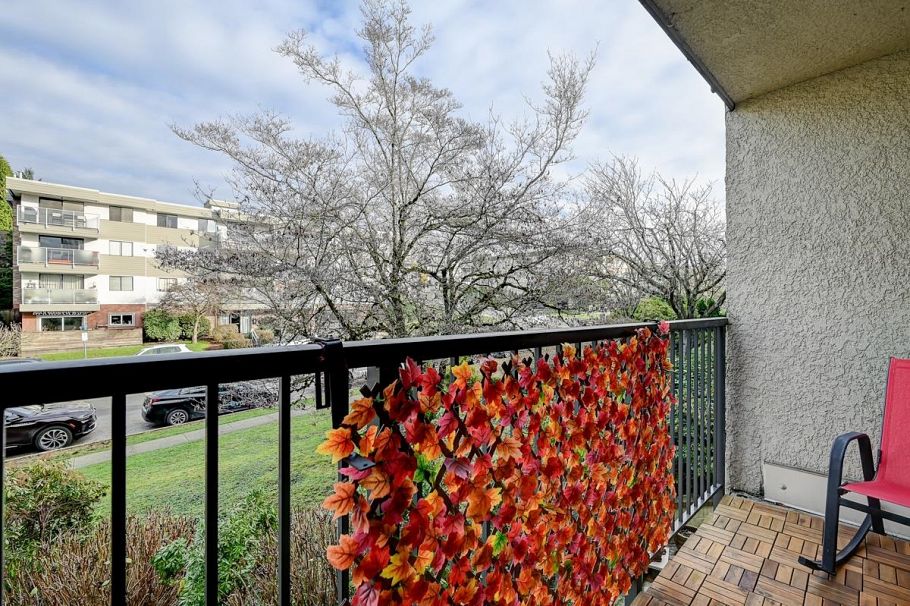 205 307 W 2nd Street North Vancouver, BC - 17