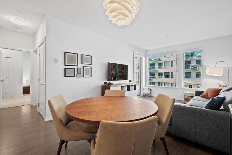 328 255 W 1st Street North Vancouver, BC - 6