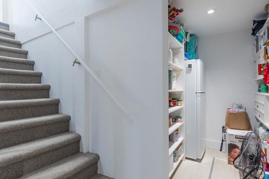 3340 W 15th Avenue Vancouver, BC - 27