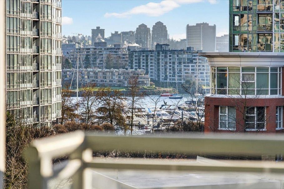 603 1009 Expo Boulevard Vancouver, BC - 21