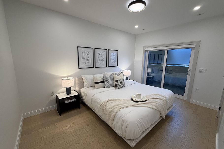 2540 Grant Street Vancouver, BC - 10