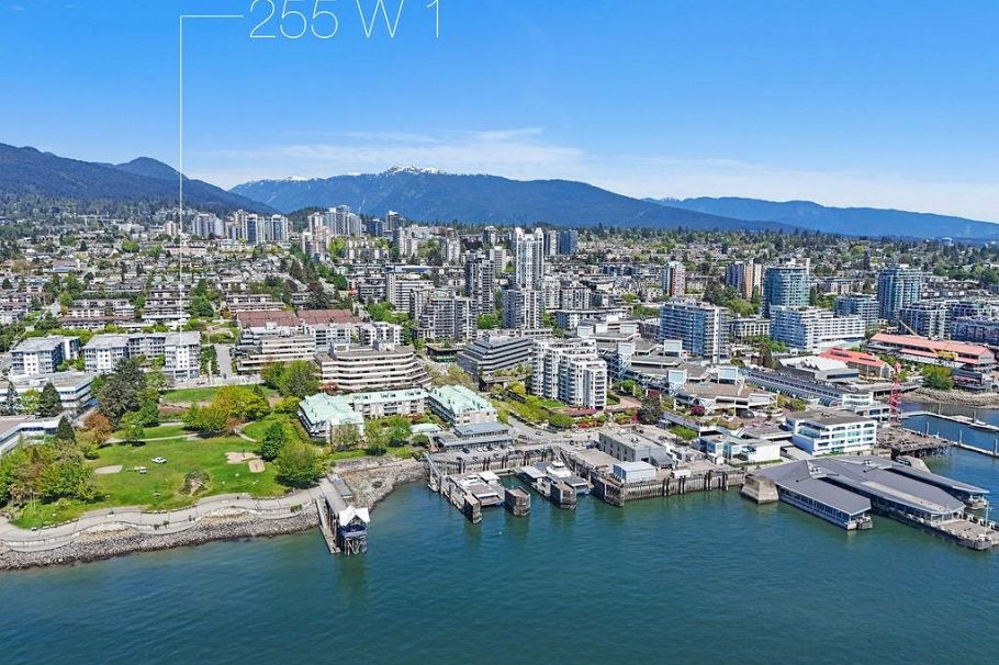 328 255 W 1st Street North Vancouver, BC - 31