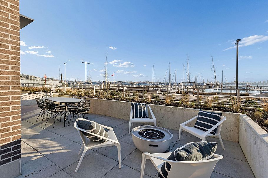 112 755 Harbourside Drive North Vancouver, BC - 12