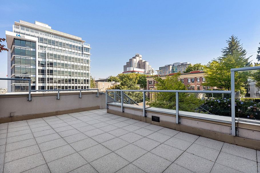 901 1030 W Broadway Street Vancouver, BC - 24