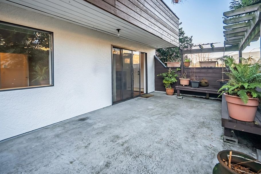 101 341 W 3rd Street North Vancouver, BC - 27