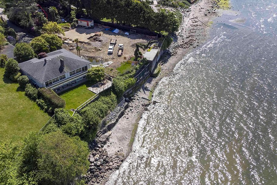 2789 Point Grey Road Vancouver, BC - 24