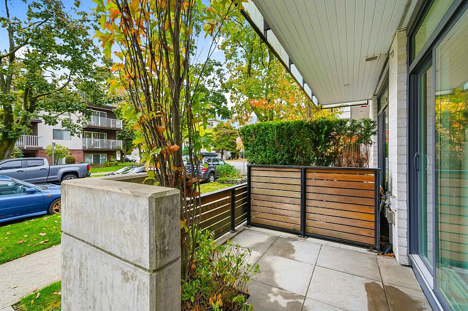 3177 Quebec Street Vancouver, BC - 2