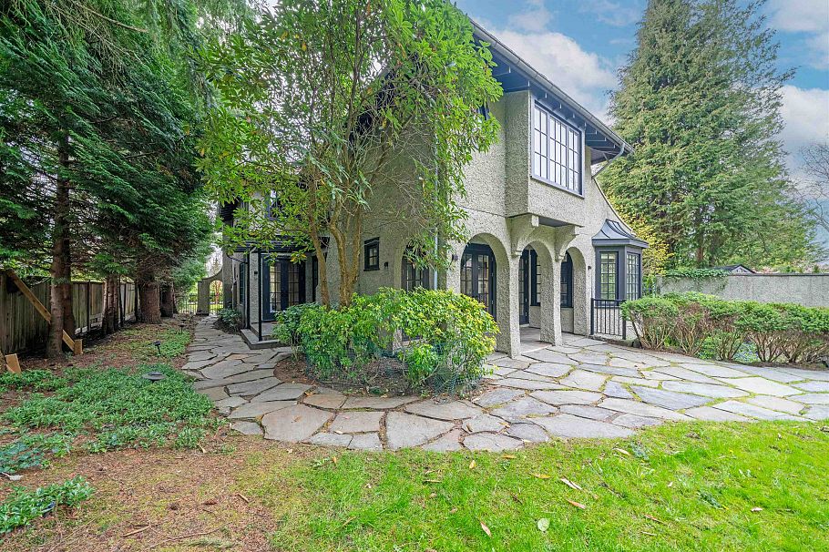 1610 Wesbrook Crescent Vancouver, BC - 30