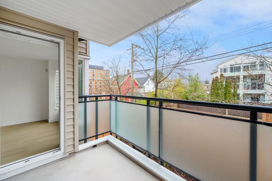 205 1823 E Georgia Street Vancouver, BC - 19