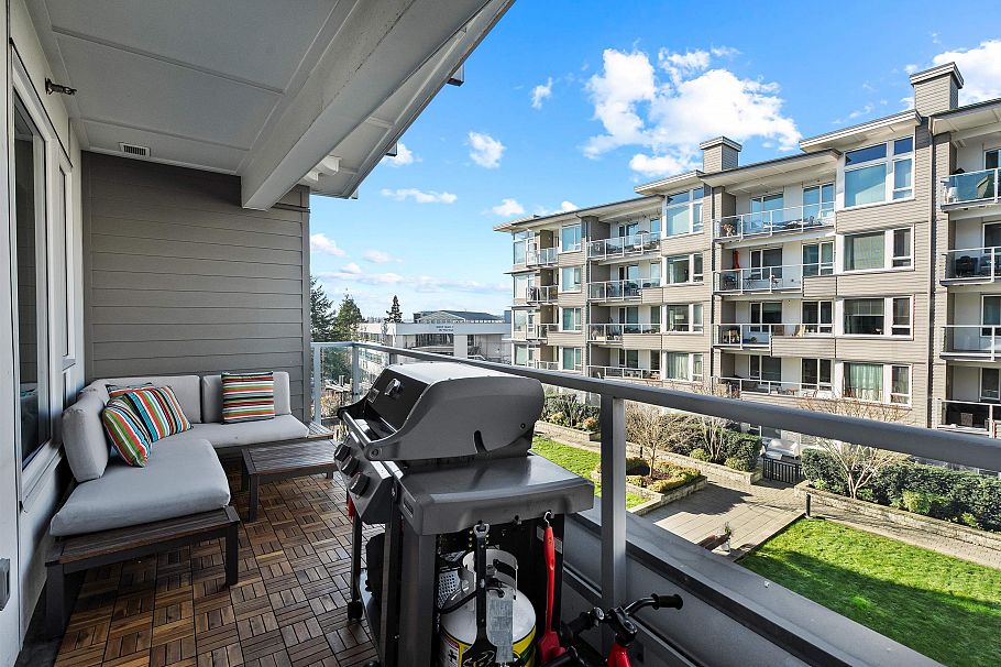 328 255 W 1st Street North Vancouver, BC - 10