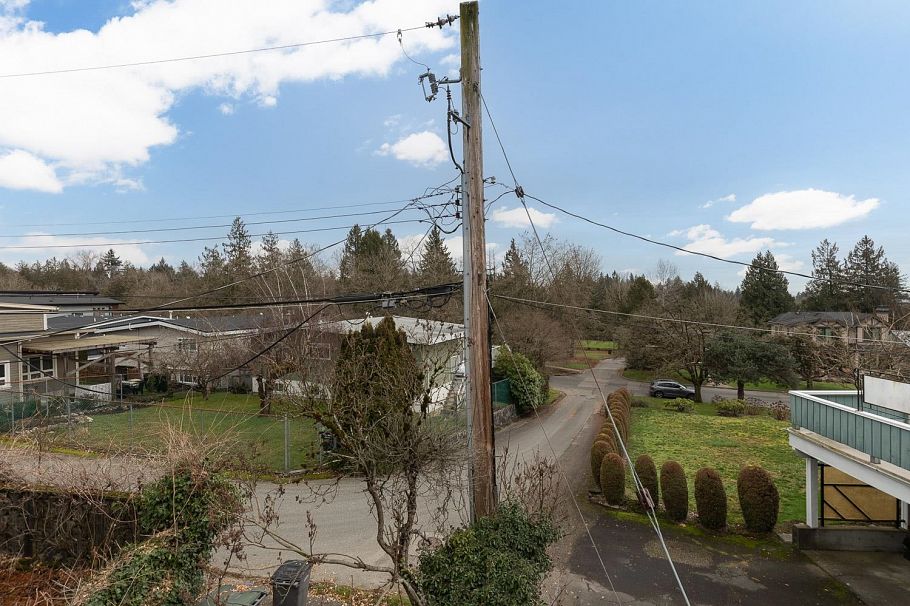 7790 Elliott Street Vancouver, BC - 13