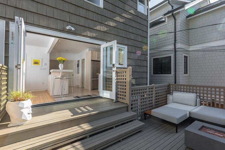 3340 W 15th Avenue Vancouver, BC - 18