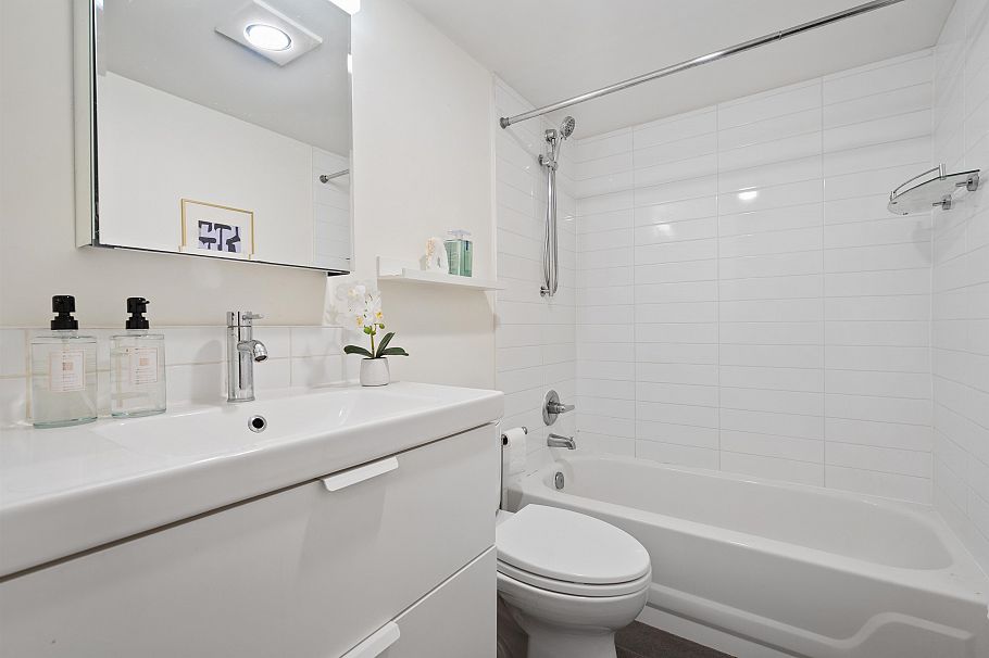 403 1623 E 2nd Avenue Vancouver, BC - 26