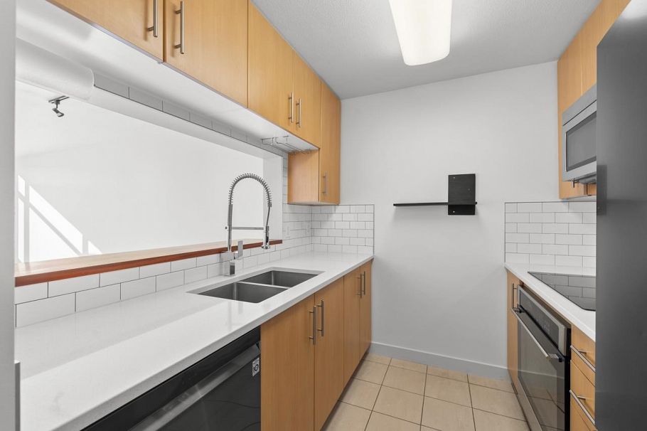 610 3660 Vanness Avenue Vancouver, BC - 10