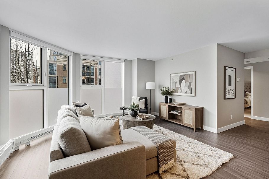 202 1323 Homer Street Vancouver, BC - 5