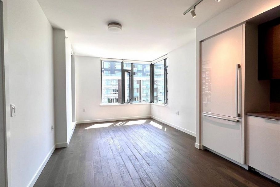 407 1678 Pullman Porter Street Vancouver, BC - 3