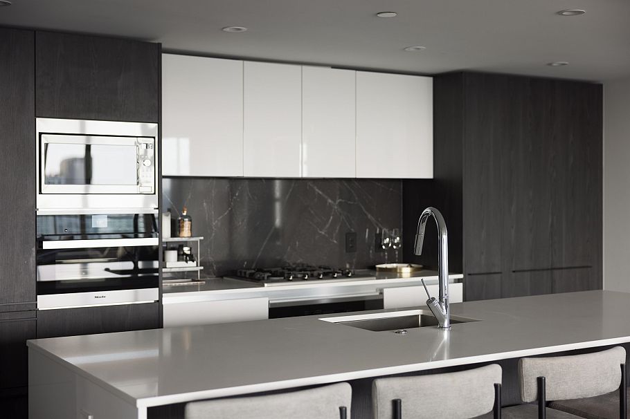 2504 1111 Richards Street Vancouver, BC - 12