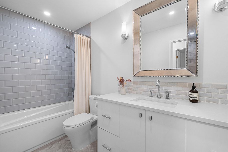 302 1720 W 12th Avenue Vancouver, BC - 20