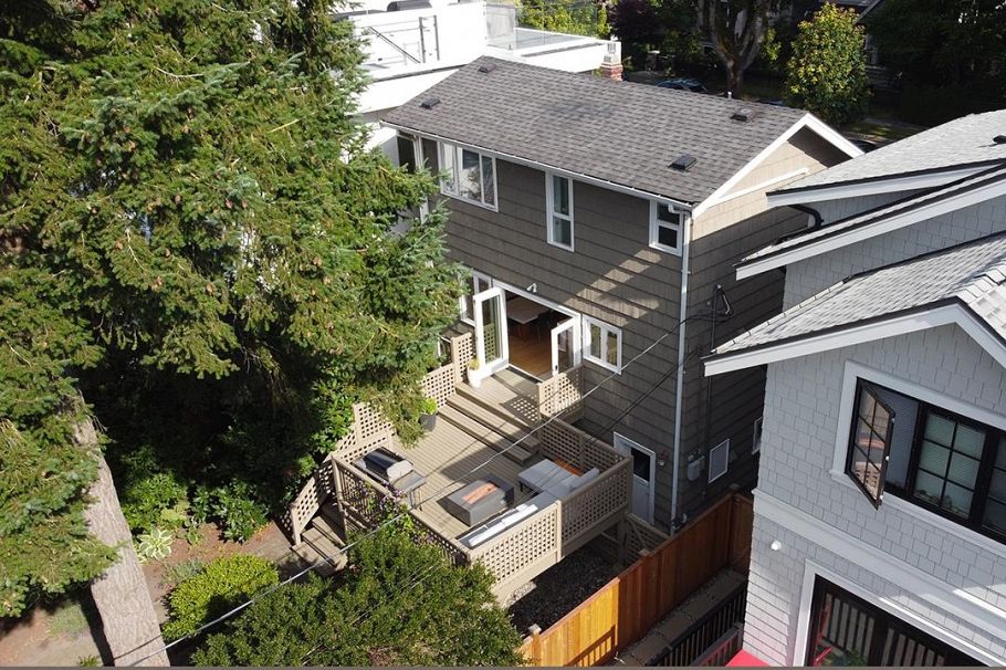 3340 W 15th Avenue Vancouver, BC - 2