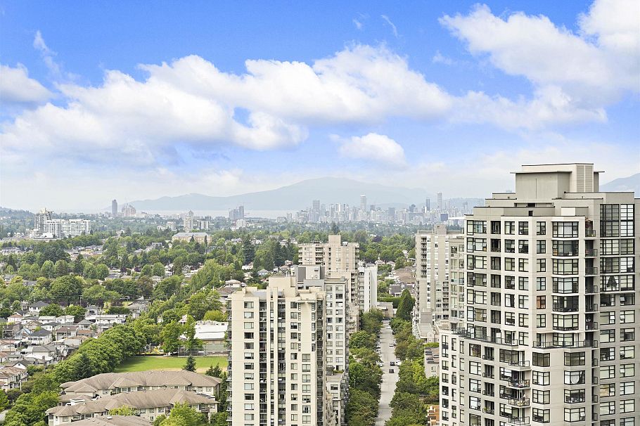 2709 5515 Boundary Road Vancouver, BC - 1