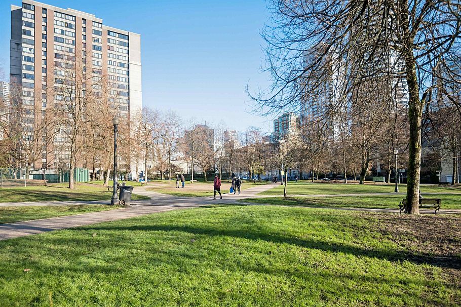 202 1157 Nelson Street Vancouver, BC - 32