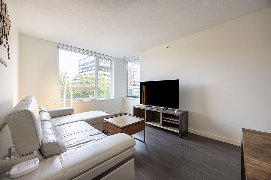 657 5515 Boundary Road Vancouver, BC - 10