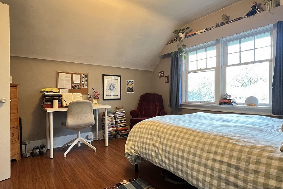 2080 W 33rd Avenue Vancouver, BC - 29