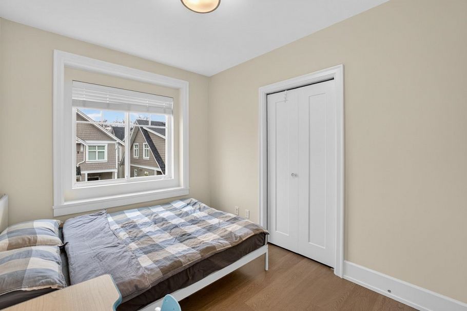 5685 Killarney Street Vancouver, BC - 15