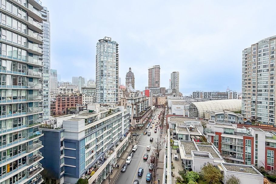 1606 688 Abbott Street Vancouver, BC - 18