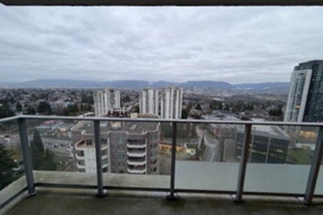 2307 5883 Barker Avenue Burnaby, BC - 1