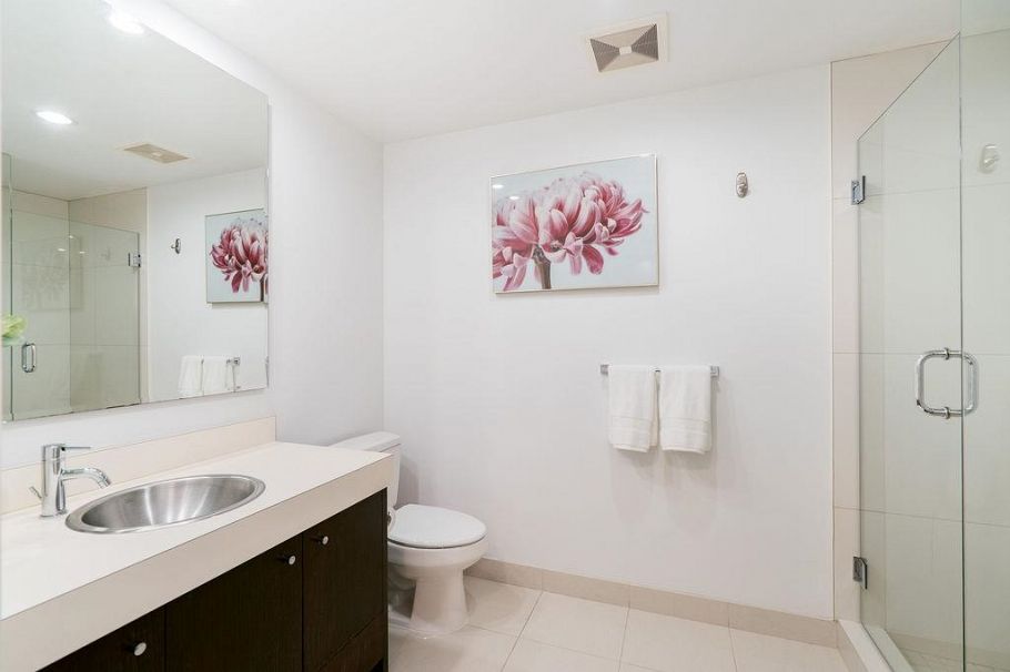 403 750 W 12th Avenue Vancouver, BC - 12