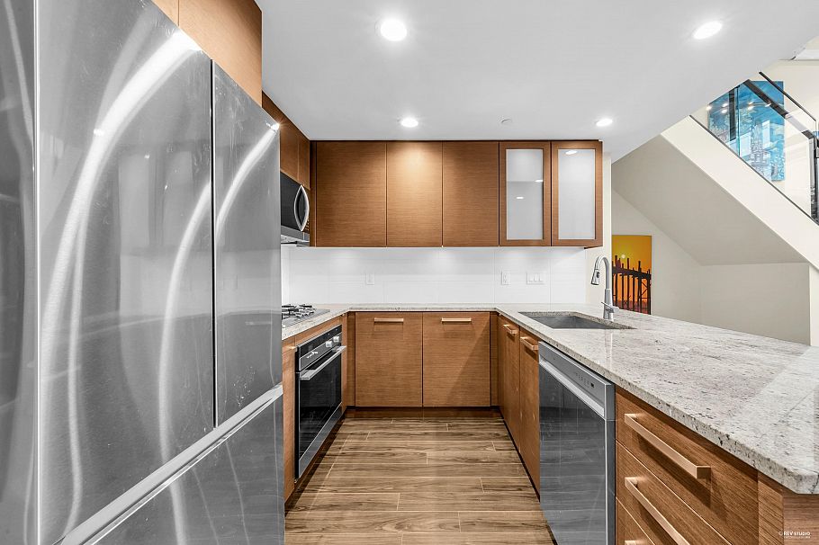 103 6311 Cambie Street Vancouver, BC - 16