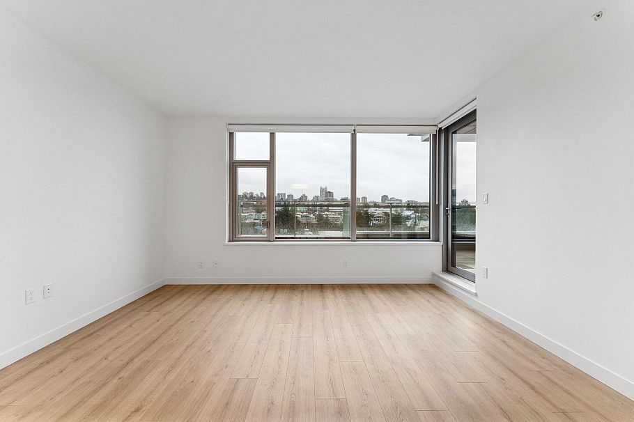 317 755 Harbourside Drive North Vancouver, BC - 6